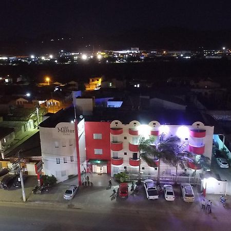 Hotel Master Jequié Esterno foto